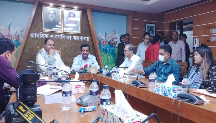 এক শিফটে চলবে প্রাথমিক বিদ্যালয়