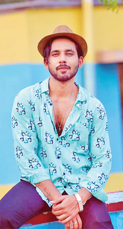 যাহের আলভীর শতাধিক নাটকে মিলিয়ন ভিউ অতিক্রম যাহের আলভীর শতাধিক নাটকে মিলিয়ন ভিউ অতিক্রম