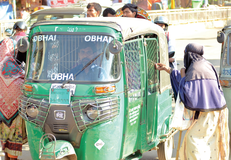 রাজধানীতে বেড়েছে ‘স্বভাবী’ ভিক্ষুক রাজধানীতে বেড়েছে ‘স্বভাবী’ ভিক্ষুক