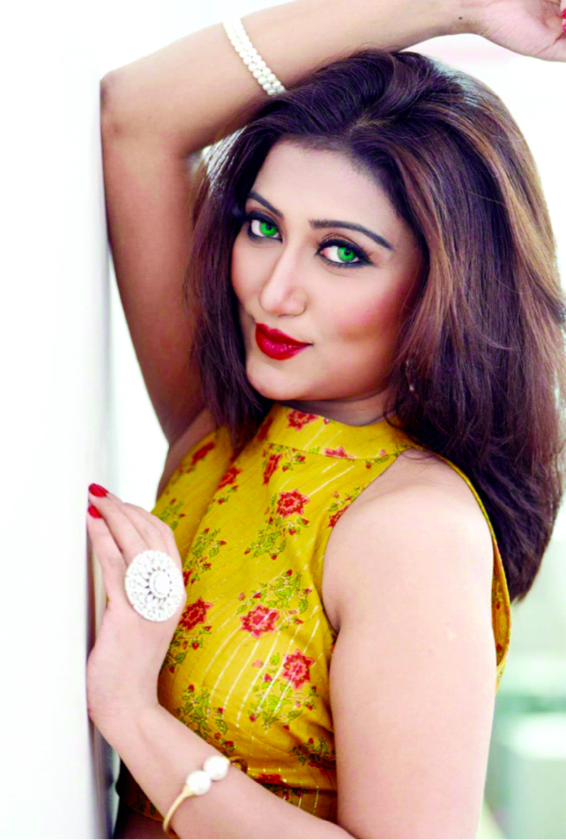 ঈদের একগুচ্ছ নাটকে মানসী প্রকৃতি ঈদের একগুচ্ছ নাটকে মানসী প্রকৃতি