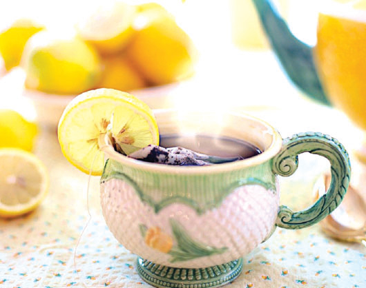 কেন প্রতিদিন লেবু চা খাবেন?