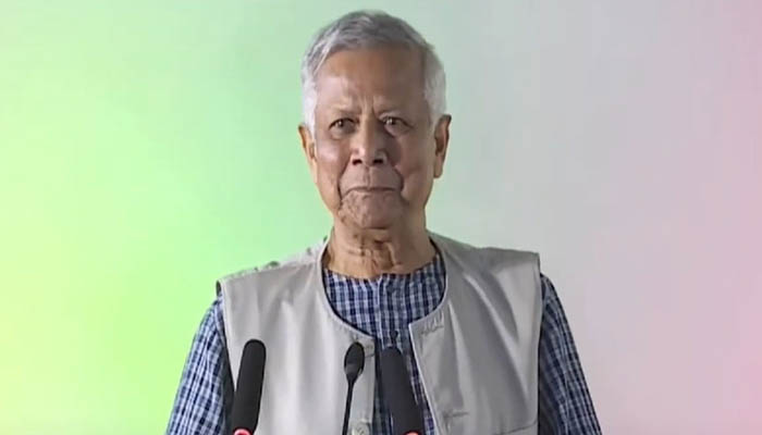 মানুষ মাত্রই উদ্যোক্তা, তারা শ্রমিক না: ড. ইউনূস মানুষ মাত্রই উদ্যোক্তা, তারা শ্রমিক না: ড. ইউনূস