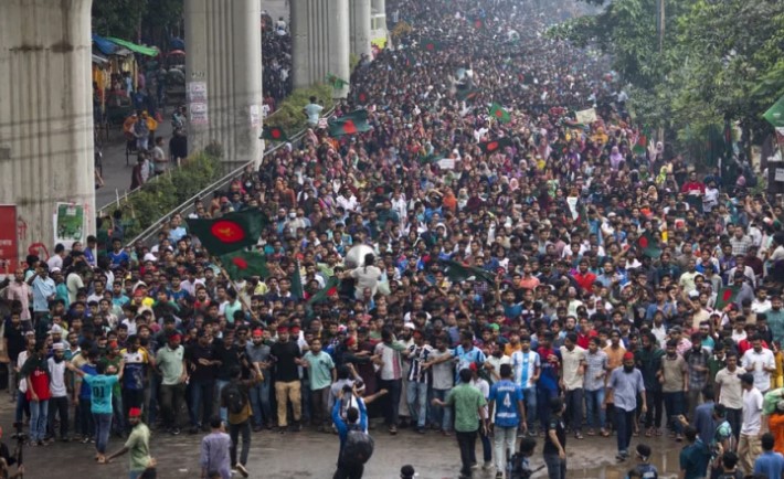 ছাত্র-জনতার গণঅভ্যুত্থানে শহীদ ও আহত ব্যক্তিদের চূড়ান্ত তালিকা সংক্রান্ত গণবিজ্ঞপ্তি - ৩ ছাত্র-জনতার গণঅভ্যুত্থানে শহীদ ও আহত ব্যক্তিদের চূড়ান্ত তালিকা সংক্রান্ত গণবিজ্ঞপ্তি - ৩