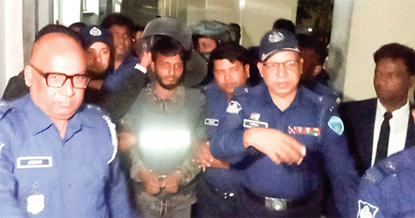 সাত খুনের আসামি ইরফান কারাগারে সাত খুনের আসামি ইরফান কারাগারে