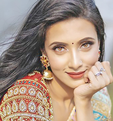 রাজকে নিয়ে সংশয়ে বিদ্যা সিনহা মিম রাজকে নিয়ে সংশয়ে বিদ্যা সিনহা মিম