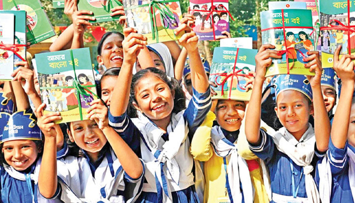 পাঠ্যবইয়ে নতুন রূপ: মুজিববন্দনার পরিবর্তে জিয়া ও জুলাই বিপ্লবের প্রতিচ্ছবি পাঠ্যবইয়ে নতুন রূপ: মুজিববন্দনার পরিবর্তে জিয়া ও জুলাই বিপ্লবের প্রতিচ্ছবি