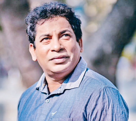 মোশাররফ করিমের নতুন সিনেমা ‘চক্কর ৩০২’ মোশাররফ করিমের নতুন সিনেমা ‘চক্কর ৩০২’