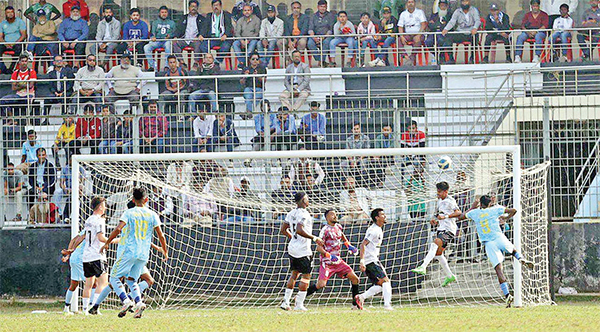 মোহামেডানকে হারিয়ে আবাহনীর মধুর প্রতিশোধ মোহামেডানকে হারিয়ে আবাহনীর মধুর প্রতিশোধ