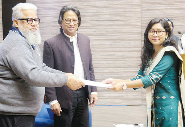 ২১৯ জন শিক্ষার্থীকে মেধা বৃত্তি প্রদান