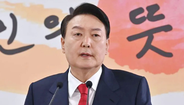 দক্ষিণ কোরিয়ার অভিশংসিত প্রেসিডেন্ট সুক ইউল গ্রেফতার দক্ষিণ কোরিয়ার অভিশংসিত প্রেসিডেন্ট সুক ইউল গ্রেফতার