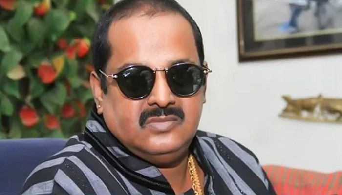 মায়ের নামে মসজিদ বানালেন ডিপজল মায়ের নামে মসজিদ বানালেন ডিপজল