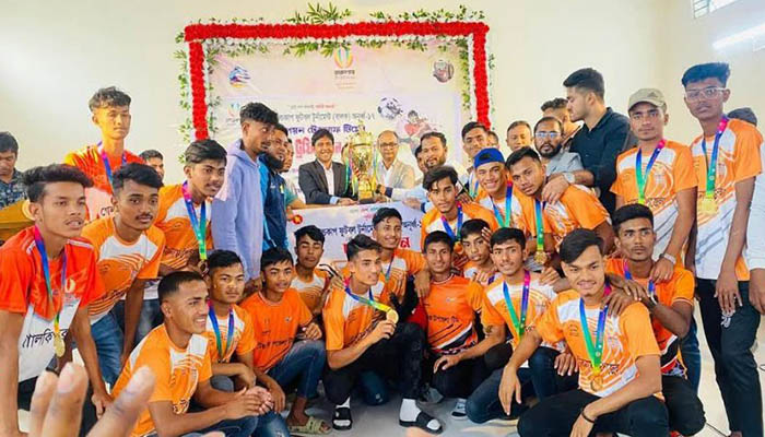 সমাজকে মাদকমুক্ত করতে খেলাধুলাই একমাত্র হাতিয়ার সমাজকে মাদকমুক্ত করতে খেলাধুলাই একমাত্র হাতিয়ার