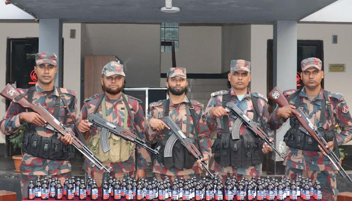 শার্শা সীমান্তে অর্ধকোটি টাকার মাদকসহ আটক ৭