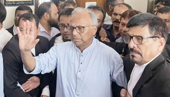 জয়কে হত্যাচেষ্টা মামলা থেকে খালাস পেলেন মাহমুদুর রহমান জয়কে হত্যাচেষ্টা মামলা থেকে খালাস পেলেন মাহমুদুর রহমান