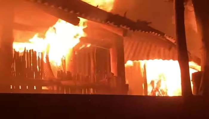 মাকে গাছে বেঁধে আগুন দিল ছেলে, পুড়ে ছাই বসতঘর