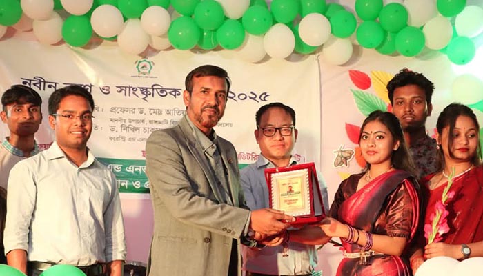 রা‌বিপ্রবি‌তে নবাগত শিক্ষার্থীদের নবীনবরণ অনুষ্ঠিত