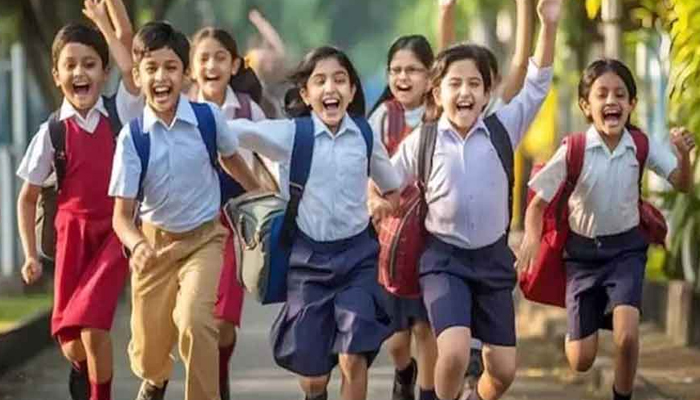 শিক্ষাপ্রতিষ্ঠানে ৩৮ দিনের ছুটি শুরু