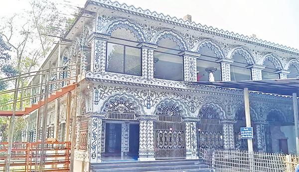 ১৩০০ বছরের প্রাচীন কেরামতিয়া মসজিদ