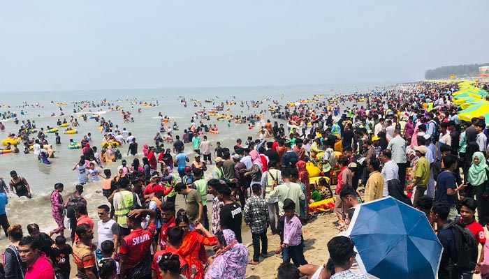 কক্সবাজারে পর্যটন ঘিরে অতিরিক্ত অর্থ আদায়ের অভিযোগ কক্সবাজারে পর্যটন ঘিরে অতিরিক্ত অর্থ আদায়ের অভিযোগ