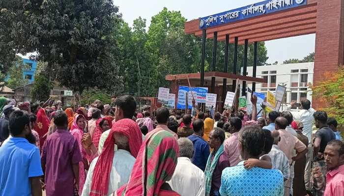 গাইবান্ধায় সাঁওতাল হত্যাকাণ্ডের ৯ বছর, স্মারকলিপি প্রদান