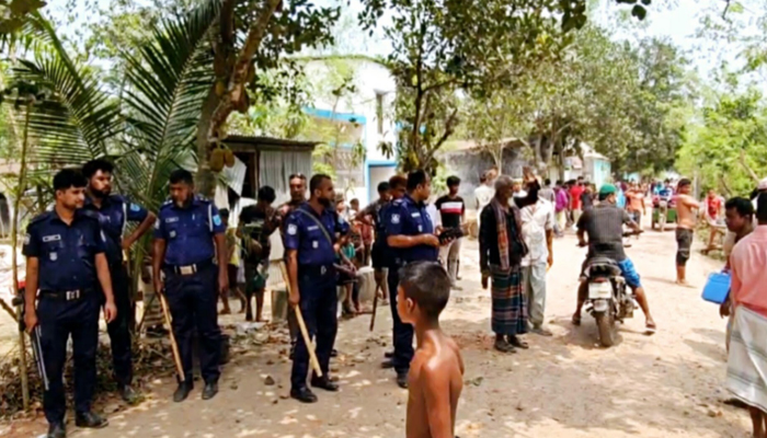 ক্যারাম খেলাকে কেন্দ্র করে দুই গ্রামবাসীর সংঘর্ষ, আহত ২০