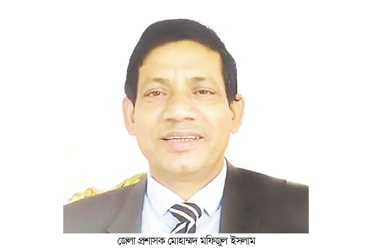 টিআর প্রকল্প নিয়ে প্রশংসিত পাবনার ডিসি