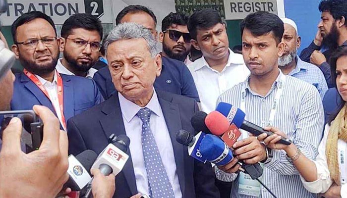 নির্বাচিত সরকারেই বিনিয়োগকারীদের বেশি কনফিডেন্স: আমীর খসরু