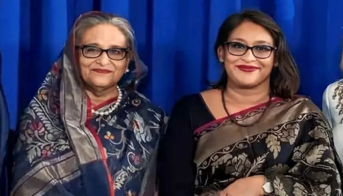 শেখ হাসিনা-পুতুলসহ ১৮ জনের বিরুদ্ধে গ্রেপ্তারি পরোয়ানা