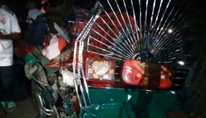 ময়মনসিংহে বাস-সিএনজি সংঘর্ষে নিহত ২