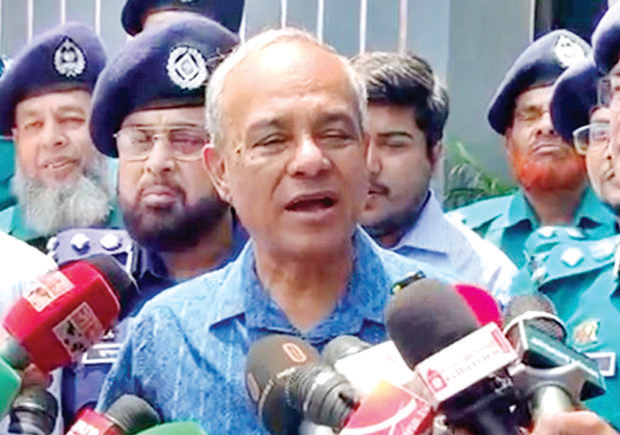লুটের অস্ত্র প্রত্যাশা অনুযায়ী উদ্ধার হয়নি