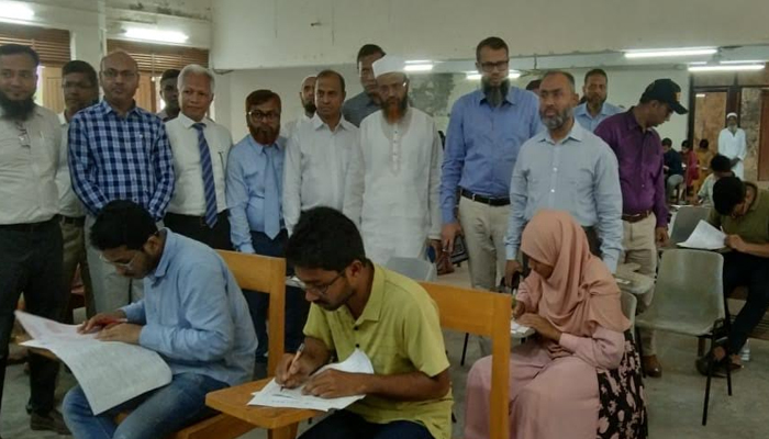 পবিপ্রবিতে কৃষি গুচ্ছের ভর্তি পরীক্ষা অনুষ্ঠিত