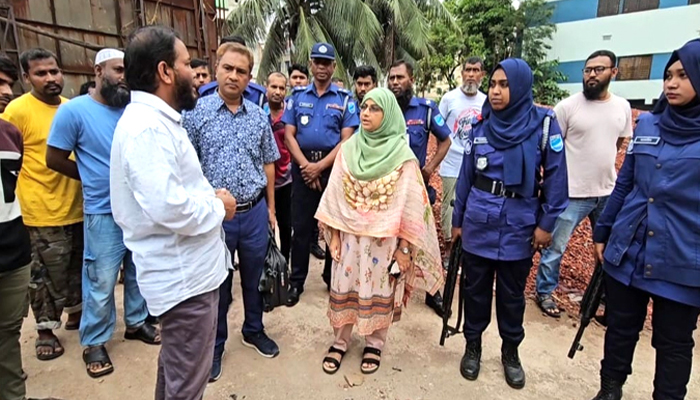   নারায়ণগঞ্জে নির্মাণাধীন ভবনে রাজউকের অভিযান, জরিমানা