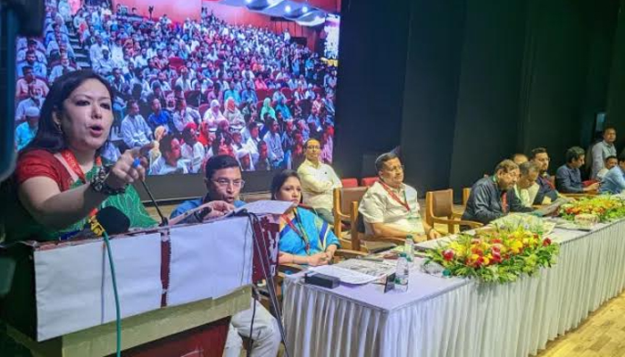 নির্বাচিত সরকার না আসা পর্যন্ত আমাদের লড়াই চলবে: রুমিন ফারহানা
