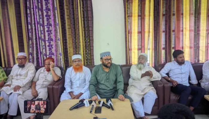 সাজিদের মৃত্যুর সুষ্ঠু তদন্ত ও বিচার চায় ইবির সকল ছাত্রসংগঠন সাজিদের মৃত্যুর সুষ্ঠু তদন্ত ও বিচার চায় ইবির সকল ছাত্রসংগঠন