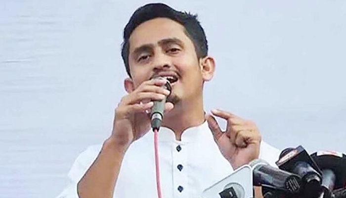 ‘সমন্বয়ক পরিচয়ে চাঁদাবাজি করতে গেলে ধরে সোজা পুলিশে দেবেন’ ‘সমন্বয়ক পরিচয়ে চাঁদাবাজি করতে গেলে ধরে সোজা পুলিশে দেবেন’