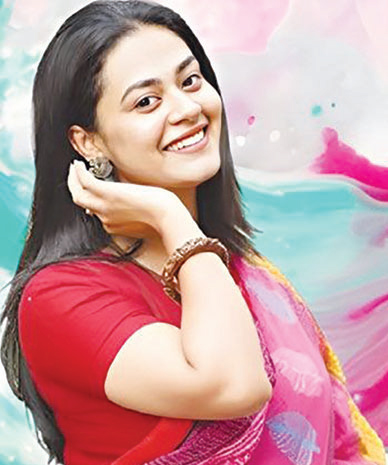 গানের পাশাপাশি শিক্ষকতাও করেন তিন্নি গানের পাশাপাশি শিক্ষকতাও করেন তিন্নি