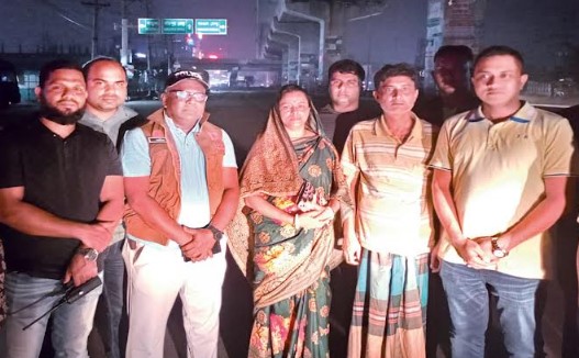 নারায়ণগঞ্জে ডিবি পুলিশ পরিচয়ে স্বর্ণ ব্যবসায়ীকে অপহরণ, ৯ ঘণ্টা পর উদ্ধার নারায়ণগঞ্জে ডিবি পুলিশ পরিচয়ে স্বর্ণ ব্যবসায়ীকে অপহরণ, ৯ ঘণ্টা পর উদ্ধার