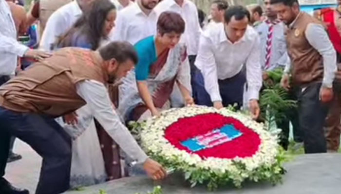 জুলাই গণঅভ্যুত্থান দিবসে মুন্সীগঞ্জে শহিদদের প্রতি শ্রদ্ধা নিবেদন জুলাই গণঅভ্যুত্থান দিবসে মুন্সীগঞ্জে শহিদদের প্রতি শ্রদ্ধা নিবেদন