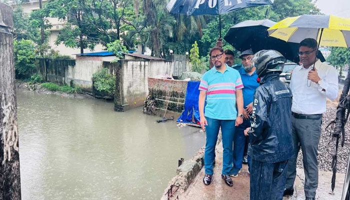 ড্রেনেজ ব্যবস্থার উন্নয়ন ছাড়া জলাবদ্ধতা নিরসন অসম্ভব: চসিক মেয়র ড্রেনেজ ব্যবস্থার উন্নয়ন ছাড়া জলাবদ্ধতা নিরসন অসম্ভব: চসিক মেয়র