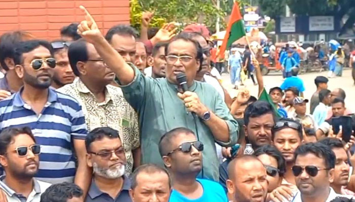 ছাত্র-জনতার গণঅভ্যুত্থান দিবস উপলক্ষ্যে রাজবাড়ীতে বিজয় র্যালি ছাত্র-জনতার গণঅভ্যুত্থান দিবস উপলক্ষ্যে রাজবাড়ীতে বিজয় র্যালি