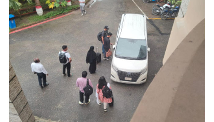 এনসিপির ৫ শীর্ষ নেতা ইনানী ছেড়ে এখন কক্সবাজার শহরে এনসিপির ৫ শীর্ষ নেতা ইনানী ছেড়ে এখন কক্সবাজার শহরে