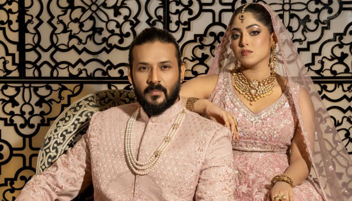 নিরবের ফটোশ্যুটে নতুন মুখ ইভা চৌধুরী নিরবের ফটোশ্যুটে নতুন মুখ ইভা চৌধুরী