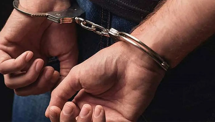 শ্রীনগরে ১০ বছরের শিশুকে ধর্ষণচেষ্টার অভিযোগ, গ্রেপ্তার ১ শ্রীনগরে ১০ বছরের শিশুকে ধর্ষণচেষ্টার অভিযোগ, গ্রেপ্তার ১