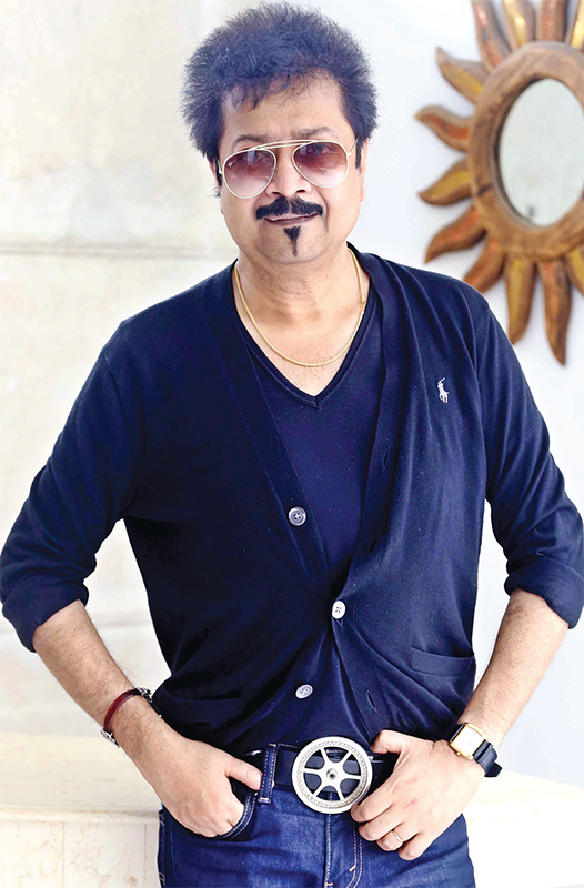 স্টেজ শোতে ফিরছেন কুমার বিশ্বজিৎ স্টেজ শোতে ফিরছেন কুমার বিশ্বজিৎ