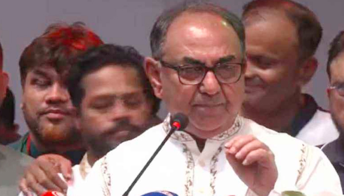 ‘দেশে অরাজকতা হলেই বিএনপির নাম জড়াচ্ছে একটি পক্ষ’ ‘দেশে অরাজকতা হলেই বিএনপির নাম জড়াচ্ছে একটি পক্ষ’