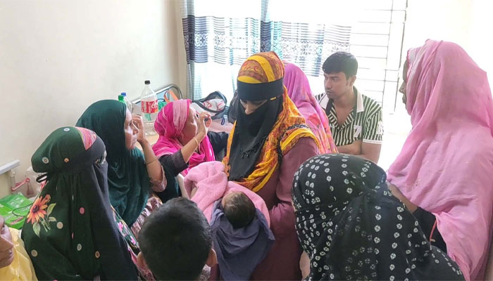 নরসিংদীতে নবজাতক চুরি হওয়ার ১২ ঘণ্টা পর উদ্ধার, আটক ১ নরসিংদীতে নবজাতক চুরি হওয়ার ১২ ঘণ্টা পর উদ্ধার, আটক ১