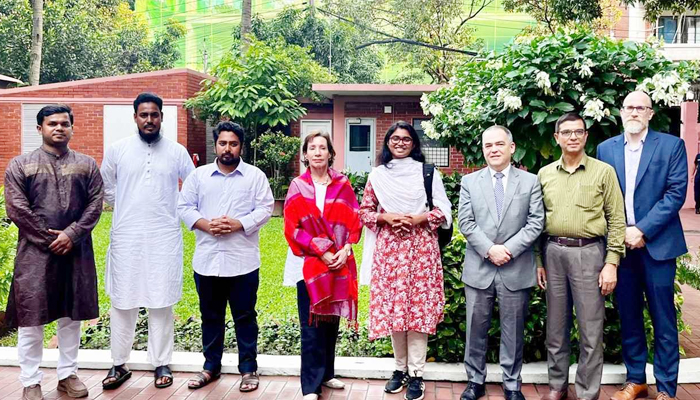 এনসিপির নেতাদের সঙ্গে মার্কিন রাষ্ট্রদূতের বৈঠক এনসিপির নেতাদের সঙ্গে মার্কিন রাষ্ট্রদূতের বৈঠক