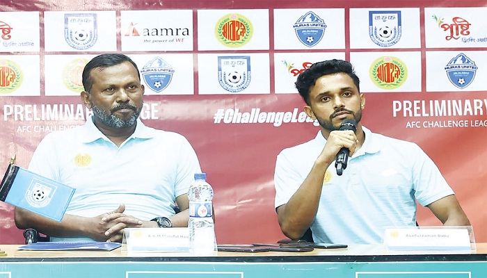 দিয়াবাতেকে দিয়ে মুরাসকে ঘায়েল করতে চায় আবাহনী দিয়াবাতেকে দিয়ে মুরাসকে ঘায়েল করতে চায় আবাহনী