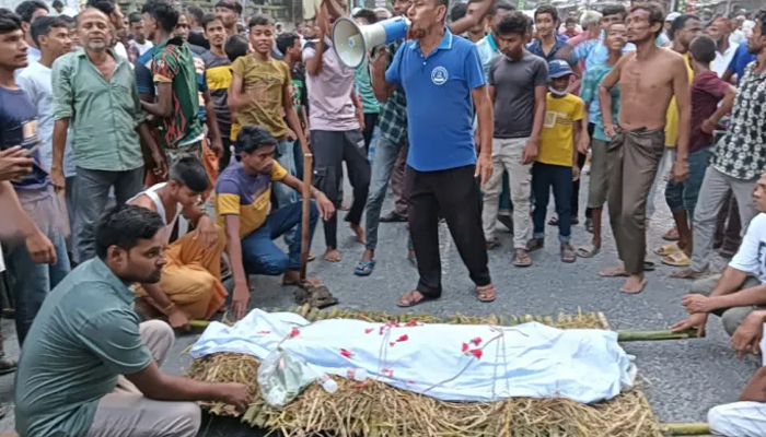 চোর সন্দেহে দুজনকে পিটিয়ে হত্যা: ৮ পুলিশ সদস্য বরখাস্ত চোর সন্দেহে দুজনকে পিটিয়ে হত্যা: ৮ পুলিশ সদস্য বরখাস্ত