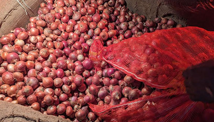 তাড়াইলে পেঁয়াজের কেজি ৮৫ টাকা তাড়াইলে পেঁয়াজের কেজি ৮৫ টাকা